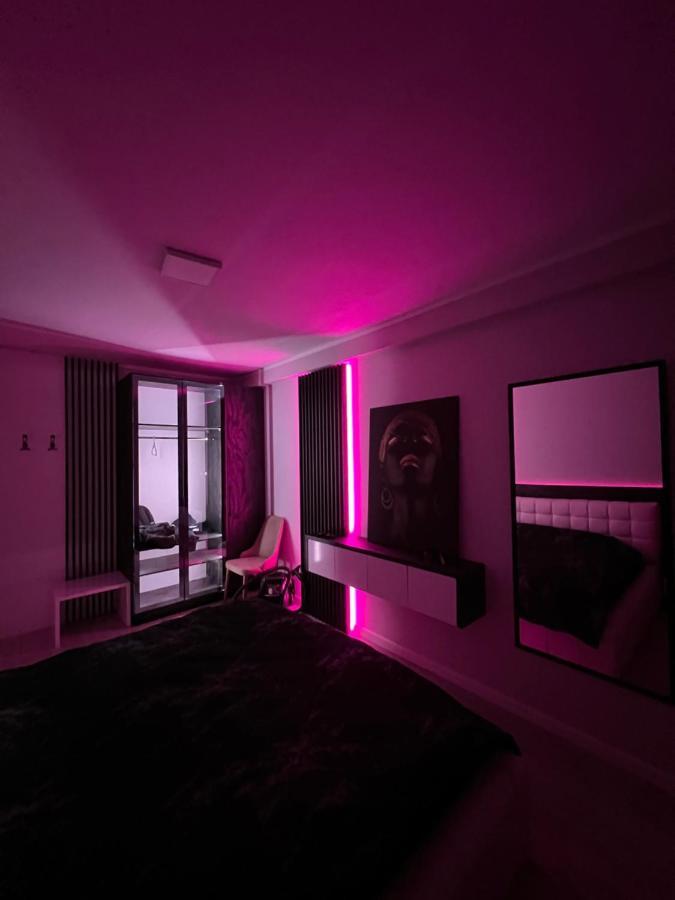 090 Area Appartement Tirana Buitenkant foto