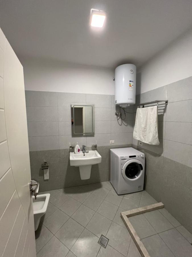 090 Area Appartement Tirana Buitenkant foto