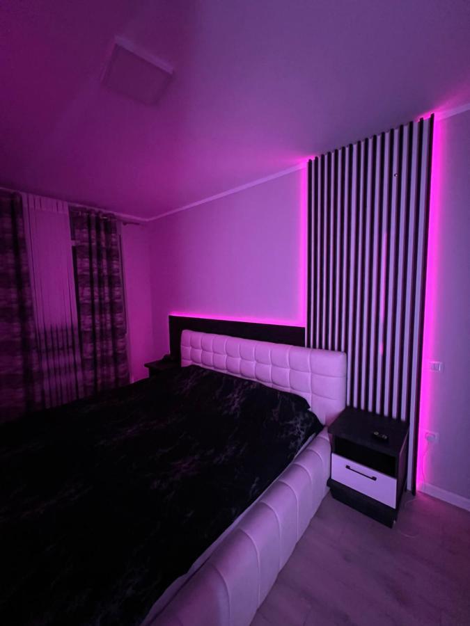 090 Area Appartement Tirana Buitenkant foto